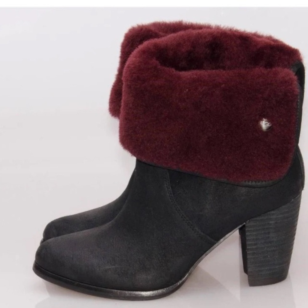 UGG Layna Women's Shearling Foldable Cuff Black Nubuck Boot 2-Wear Styles! 9
